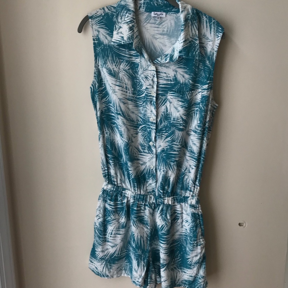 Splendid palm print resort romper NWOT